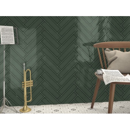 Borriana Green 7.5x30 Rectangular Gloss Ceramic Wall Tile