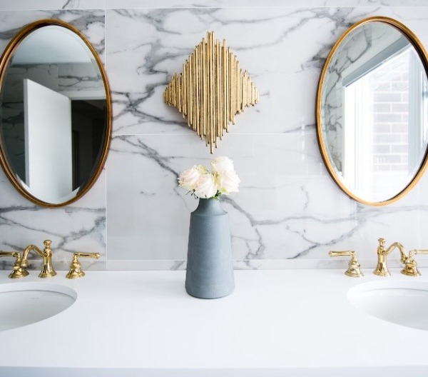 Our Expert Guide On How To Tile A Bathroom